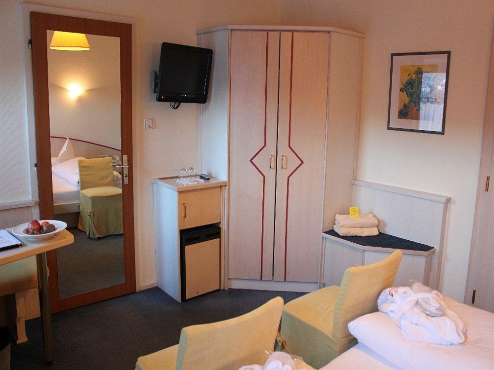 Hotel Loewenhof Bressanone Kültér fotó