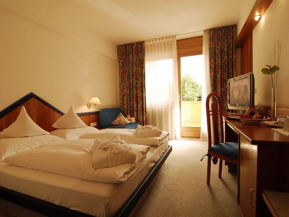 Hotel Loewenhof Bressanone Kültér fotó