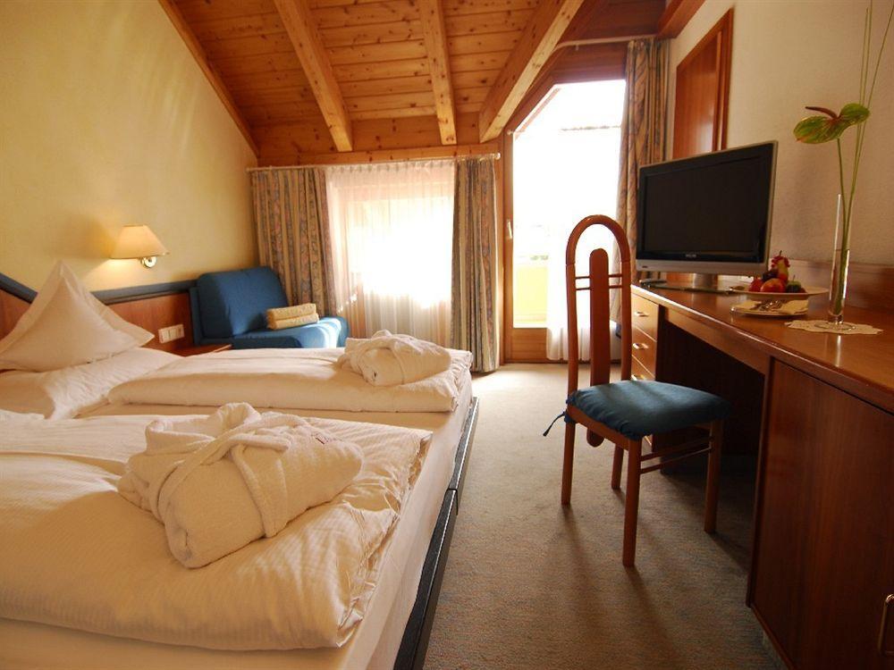 Hotel Loewenhof Bressanone Kültér fotó