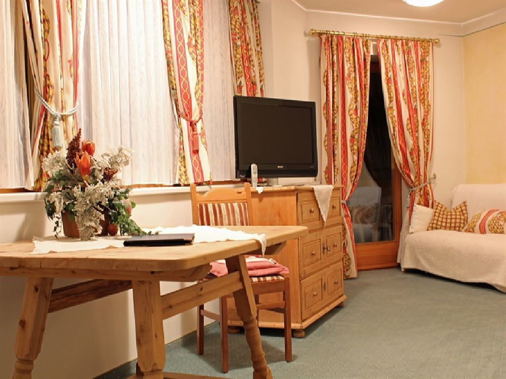 Hotel Loewenhof Bressanone Kültér fotó